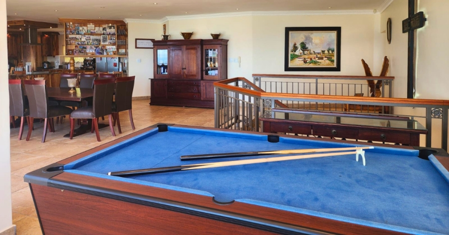 4 Bedroom Property for Sale in Mossel Bay Central Western Cape
